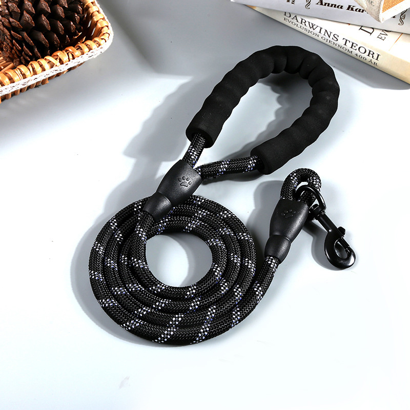 Reflective Nylon Round Rope Dog Leash - Image 7