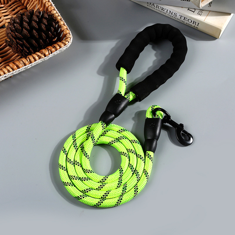 Reflective Nylon Round Rope Dog Leash - Image 5