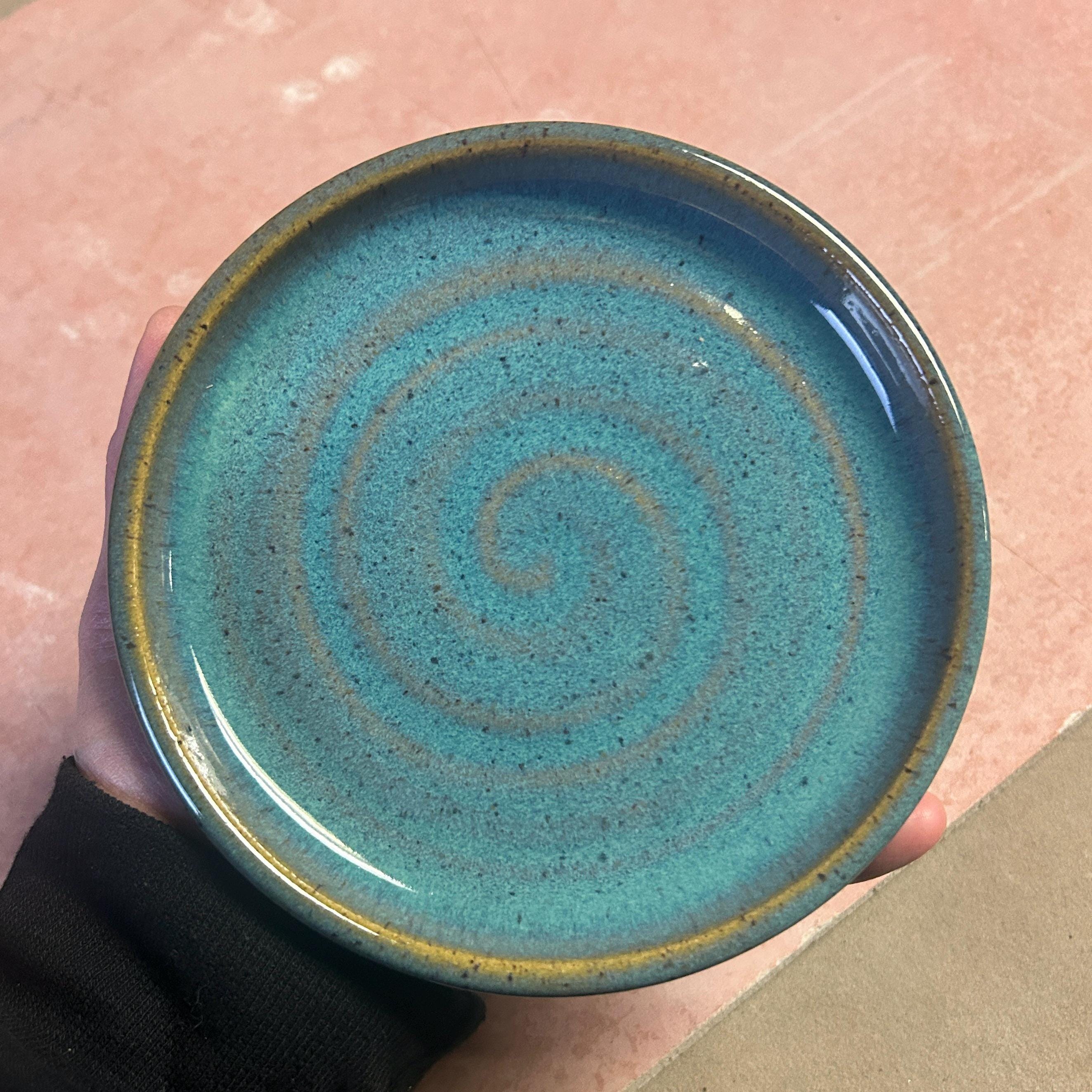 Handmade Ceramic Shallow Bowl: Cat, Kitten, Puppy Food Dish - Large - Image 8