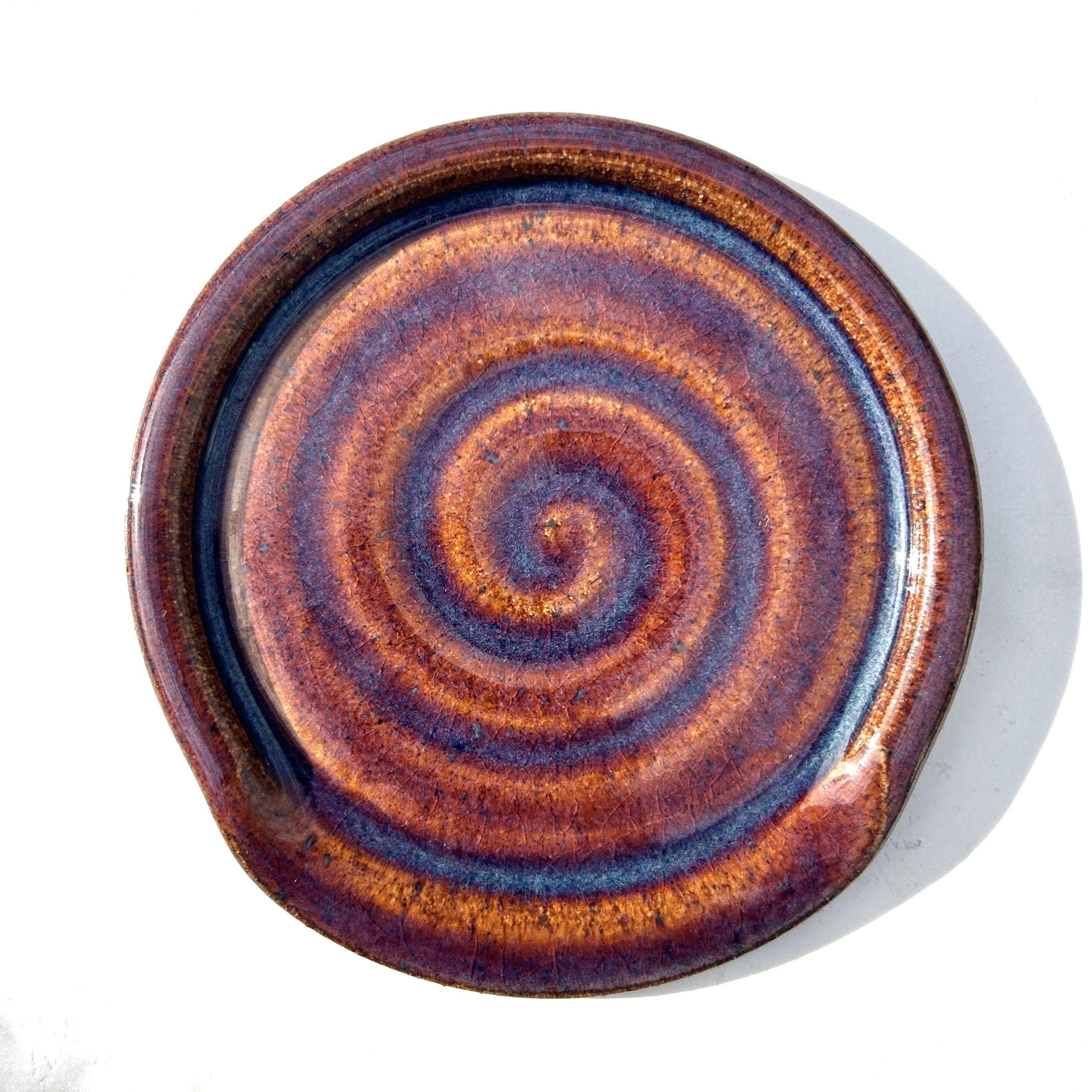 Handmade Ceramic Speckled Spoon Rest - Image 7